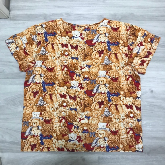 🔥SALE🔥 Bear Scrub Top - Picture 4 of 4